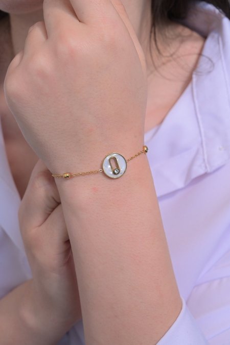 أسويرة ساحرة للجميع