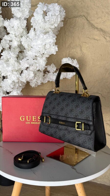 شنطة جيس / guess ماستر كواليتي شامل علبة