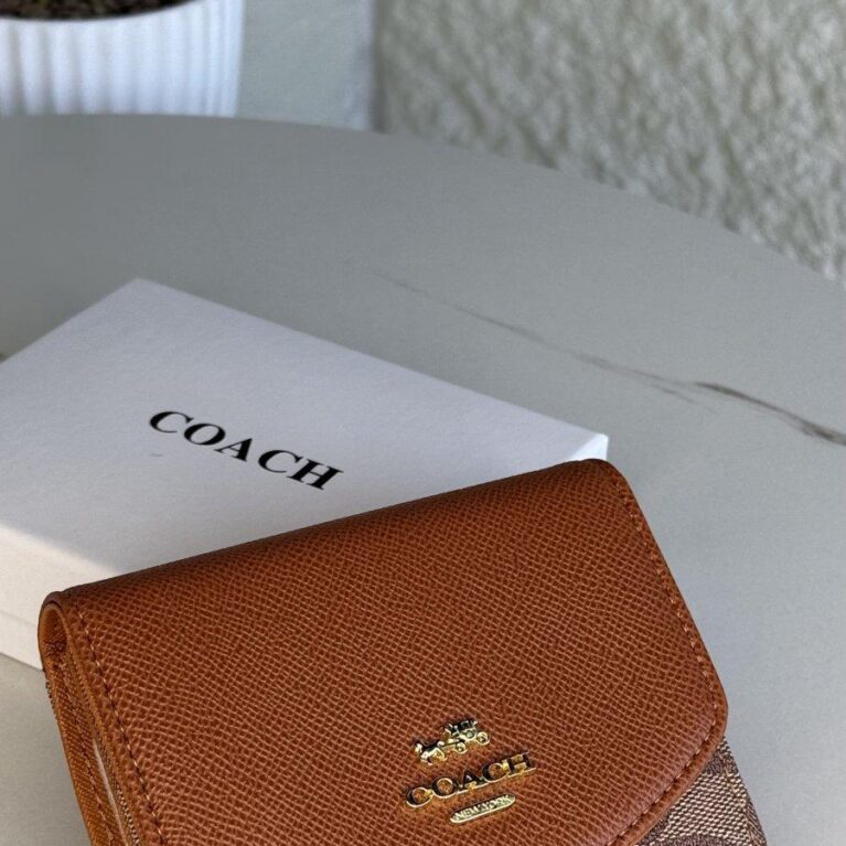 جزدان كوتش ماستر كواليتي شامل علبة