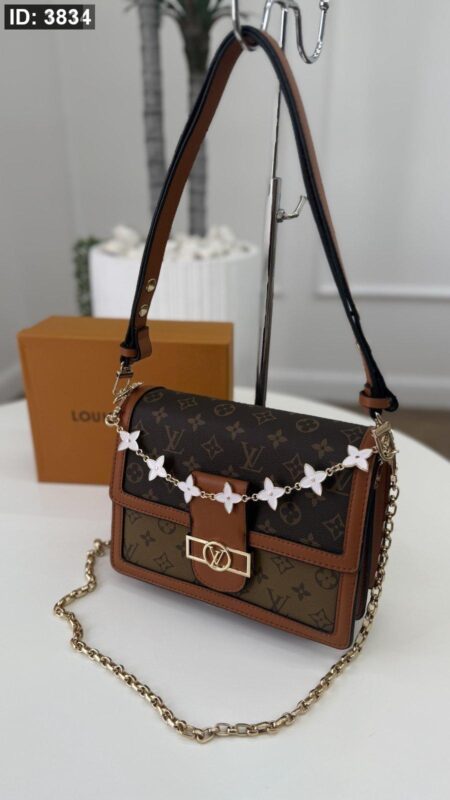 شنطة لوي فيتون / lv ماستر كواليتي شامل علبة وسنسال