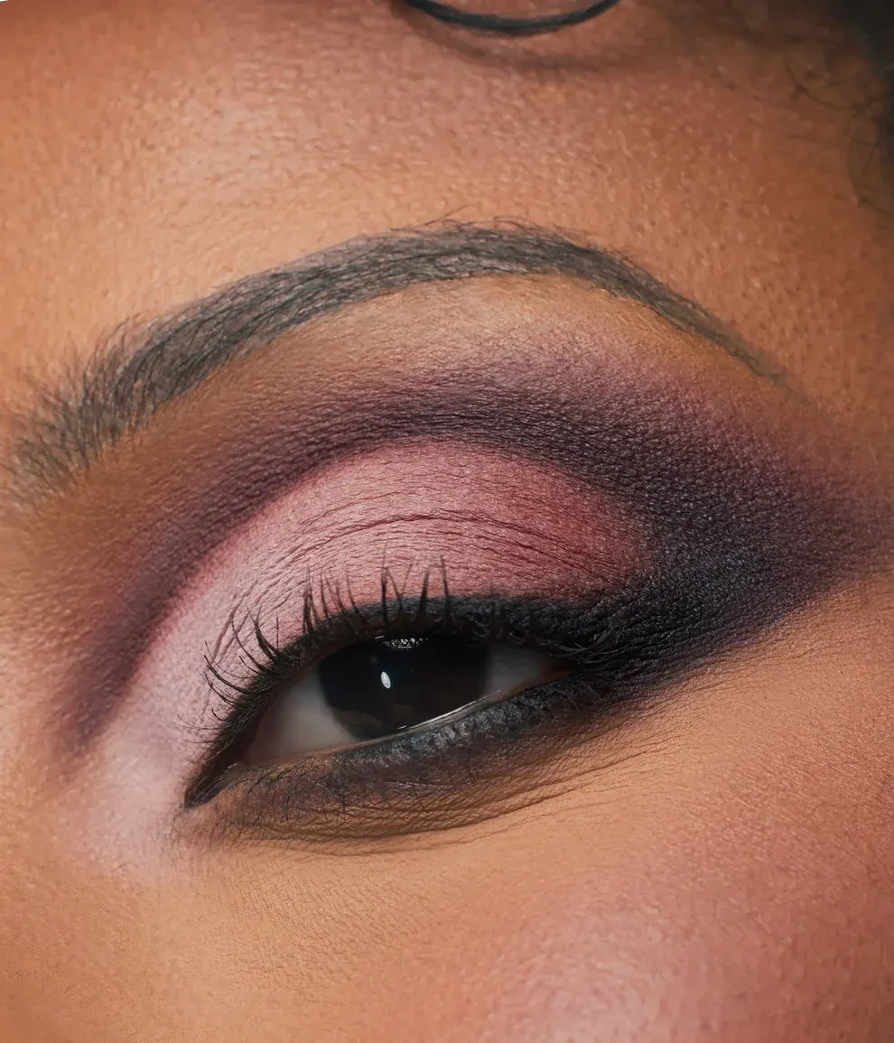PDP-SECTION1-MATTEOBSESSIONS-COOL-TILE6_10f68ff4-3f7e-4275-b1b5-96ce9bd32b0b HU.B Matte Eyeshadow Palette Obsessions – Cool – Cool