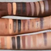 PDP-SECTION1-PRETTYGRUNGE-TILE4_f7aa1e20-a4e3-4993-b087-0a0f6d4b353d PRETTY GRUNGE EYESHADOW PALETTE – صورة 3