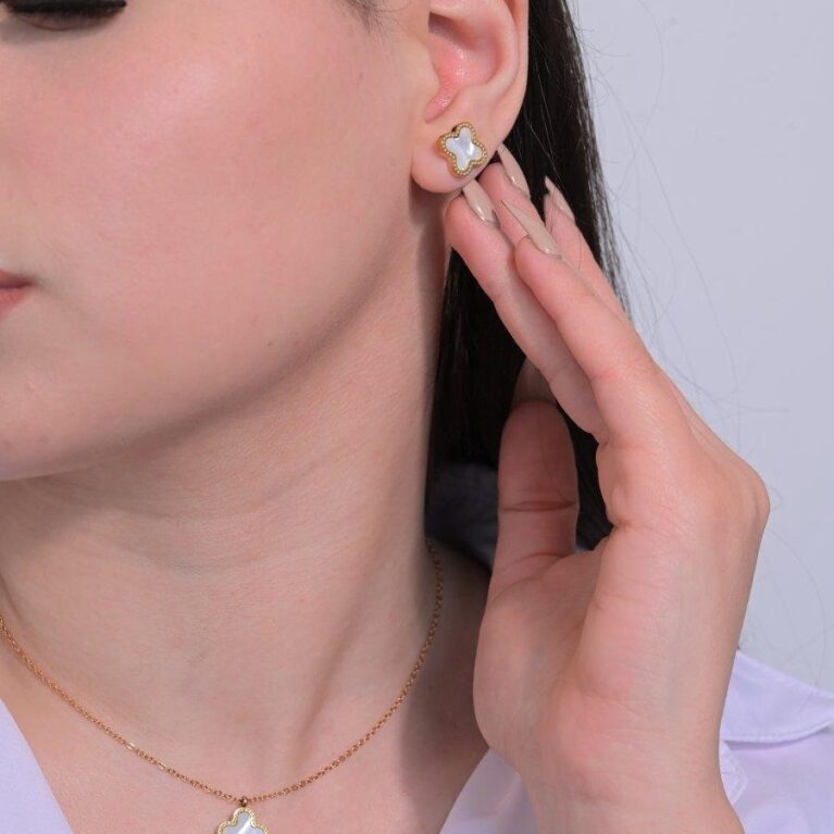 طقم ماركه مريم 2 قطعه ابيض