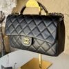 uvara-17261-17259-clean شنطة كلاسيك classic جلد ناعم ماستر – اسود