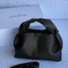uvara-17366-17363-clean شنطة 969 حجم صغير – اسود